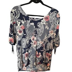 Bleeker & McDougal short sleeve cold shoulder blouse Large blue, white and pink